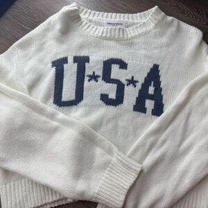 White USA Sweatshirt (M)- Grayson/Threads